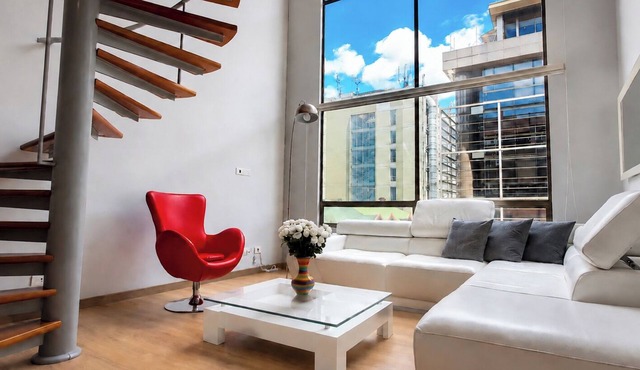 Fantastic Penthouse Jacuzzi Loft