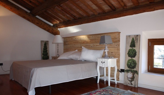 Fantastic Suite on very doorstep from the center of Vicenza