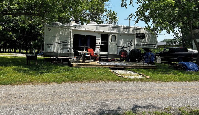 Fantastic venue along the Nolichucky River