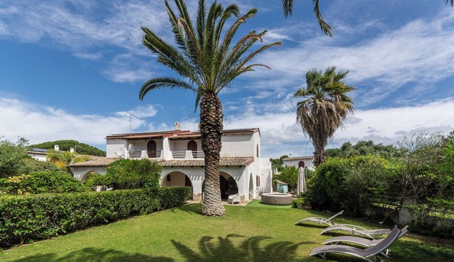 FANTASTIC villa in the Littoral for Villasimius