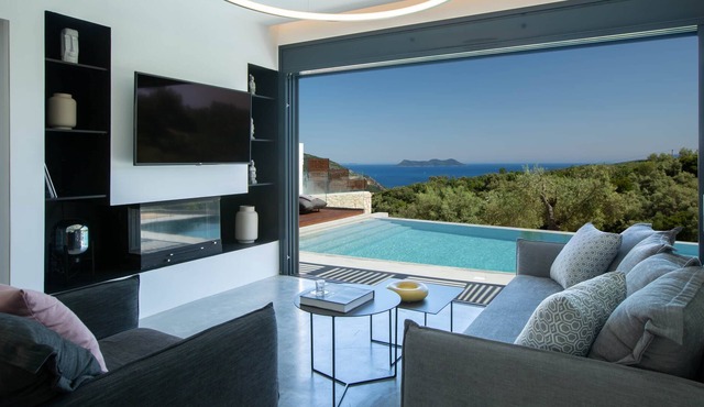 Faos Two High-End Villa overlooking Mikros Gialos Bay!