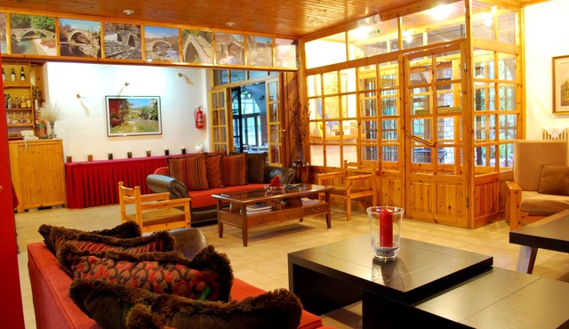 Faraggi Hotel