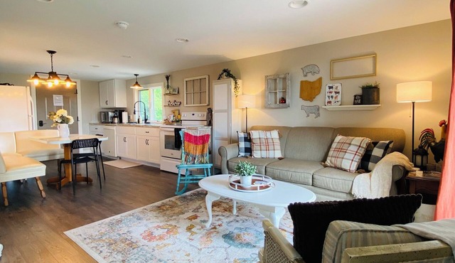 Farm View Suite