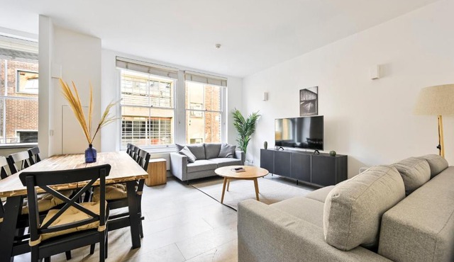 Farringdon Comfortable 3 Bed Apartments