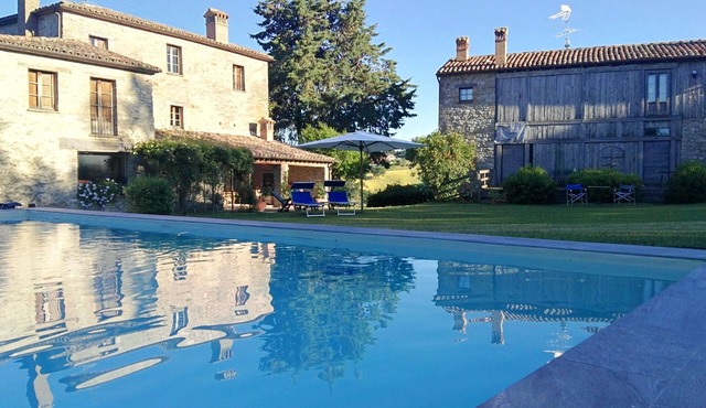 Fate refuge with private swimming pool
