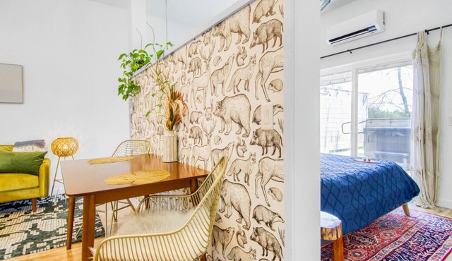 Fauna studio on the lake