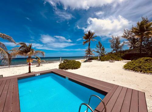 Featherstone Estate, Cayman Brac