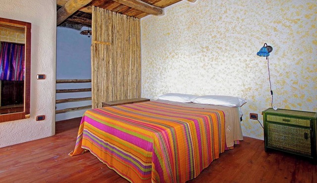Feature house in Belmonte Calabro, Medieval Village, Ecotourism, Tradition