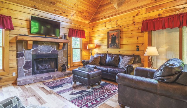 Feb/Mar Disc. Avail-Quiet/Private Cabin, HotTub, Pool Table/Arcade, Douglas Lake