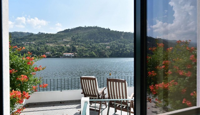 Feel Discovery Casa do Rio Douro Valley