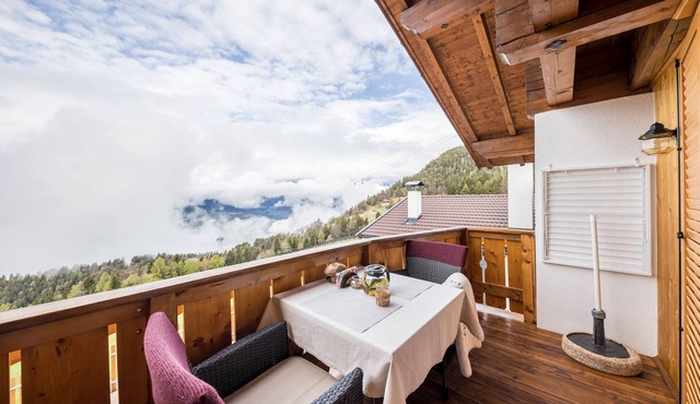 Feel-Good Holiday at Eichernhof Apartment Kirschblüte – Delicious Vital Breakfast and Dinner on Request