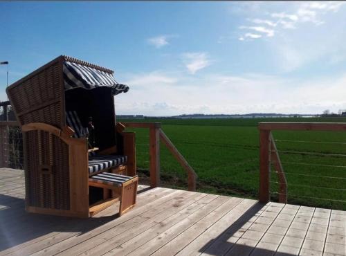 FehmAmore mit See-und Hafenblick