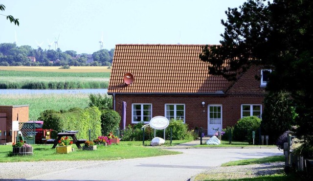 Fehmarn Ostseeferien FH4Haus Schilfrauschen 1301