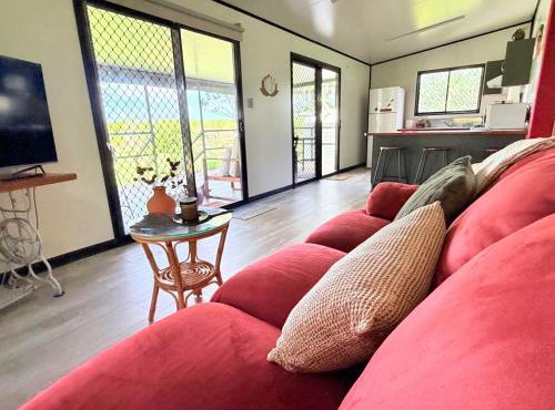Feng Shui Sugarcane Cabin