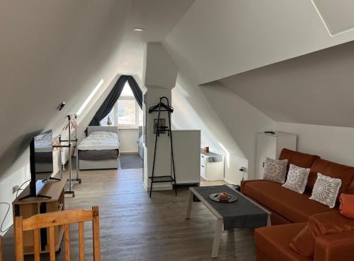 Ferienwohnung unterm Dach J M Vermietung