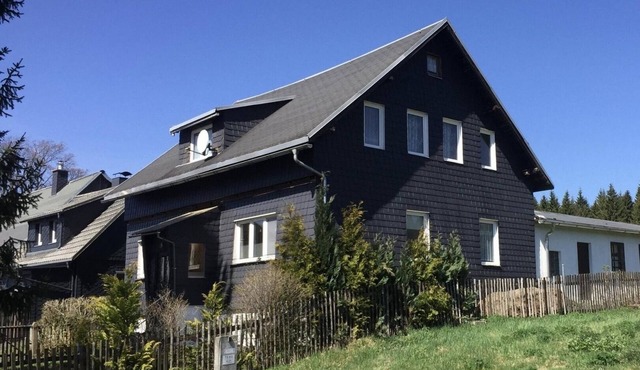 Ferienhaus für 7 Gäste mit 95m² in Friedrichshöhe/Eisfeld