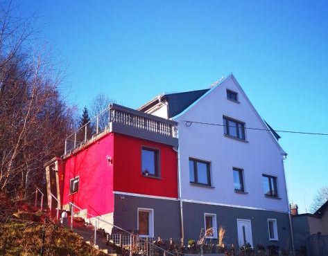 Ferienhaus am Waldbad Brunn