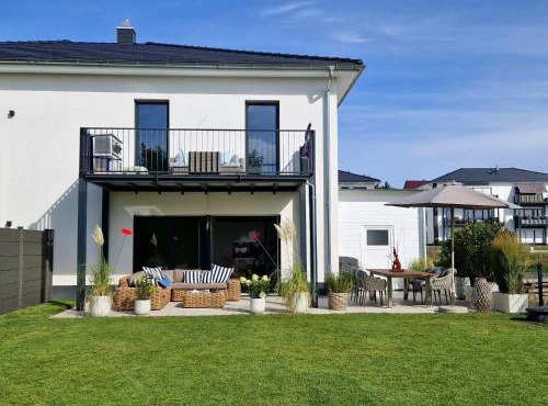 Ferienhaus Goitzschesee direkt in erster Reihe mit Kamin & Goitzsche Seeblick