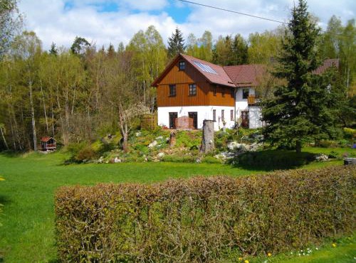 Ferienhaus mit Garten