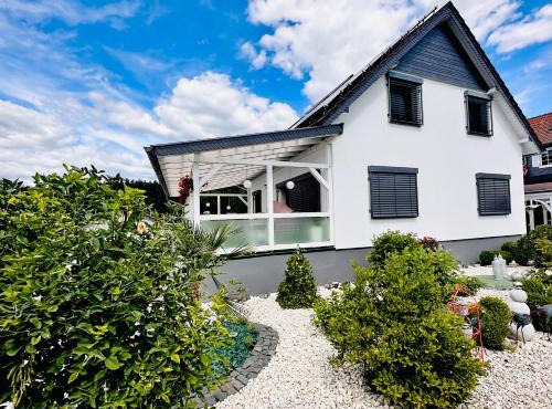Ferienhaus zur Waldauer Höhe mit 3 SZ, 120qm & 40qm Balkon