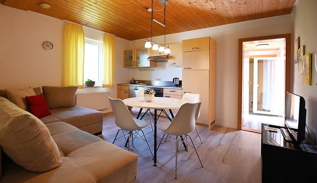 Ferienwohnung Linzgau mit 50qm, 2 Schlafzimmer für max. 4 Personen