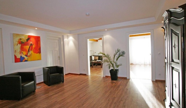Ferienwohnung-Am-Kurpark-Wohnung-3-150qm