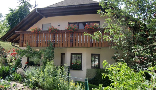 Ferienwohnung 1 mit ca. 50qm, 1 Schlafzimmer, für maximal 4 Personen