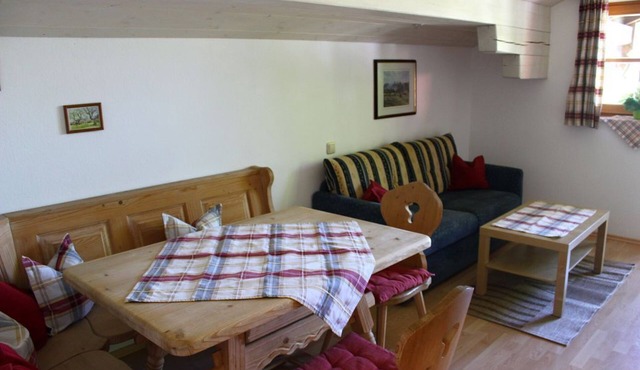 Ferienwohnung 2-4 Personen 60 qm, Wohnzimmer, Küche, 2 Schlafzimmer