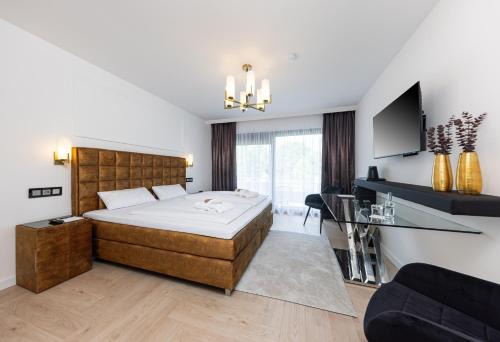 Ferienwohnung 207 Salinenparc Design Budget Hotel