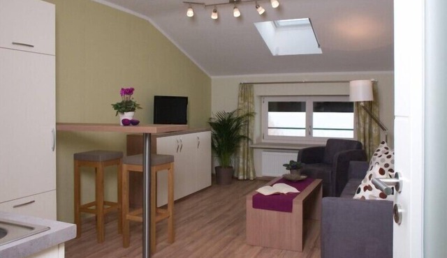 Ferienwohnung 8 "Chiemsee", Nichtraucher, 2 Schlafzimmer, Sat-TV, 4 Sterne, max. 6 Personen
