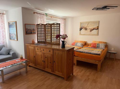 Ferienwohnung AARONA