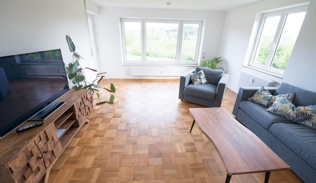 Ferienwohnung Bosco 95 qm für max 4 Personen mit Viel Privatsphäre und Bergsicht