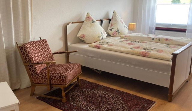 Ferienwohnung bei den Schwarzhalsziegen - Rustikale Ferienwohnung für Familien