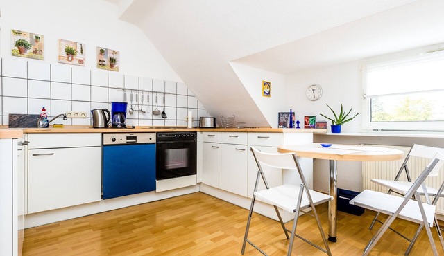 Ferienwohnung Bergisch-gladbach Bensberg B12, 56qm, 1 Schlafzimmer, 1 Wohn-/schlafzimmer, Max. 3 Personen