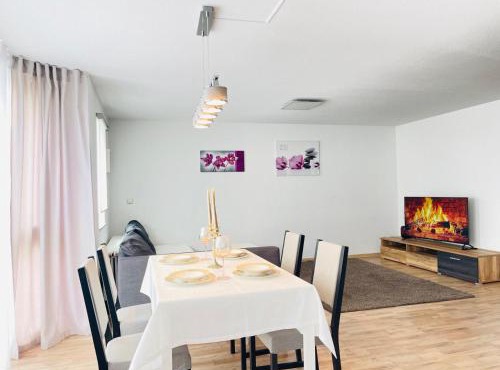 Ferienwohnung Denkendorf 2