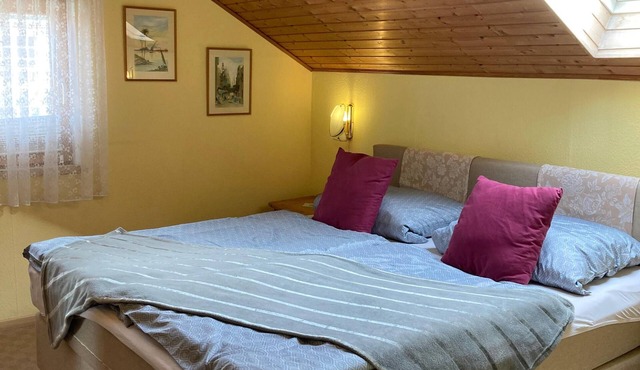 Ferienwohnung Erika, 1-2 Personen, 65qm, 1 Schlafzimmer, 2 x WC, Wlan