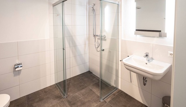 Ferienwohnung Herbst, 67 qm, 1 Schlafraum & 1 Wohn/schlafraum, Max. 4 Personen
