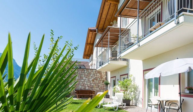 Ferienwohnung mit Pool, Nähe Kalterer See