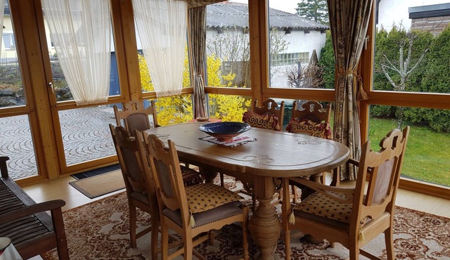 Ferienwohnung Moni, 90qm, 1 Schlafzimmer, 1 Wohn-/Schlafzimmer, Wintergarten, max. 4 Personen