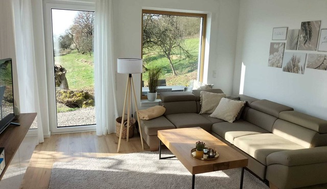 Ferienwohnung Rote Leite, Schöne Fewo mit Moderner Einrichtung in Ruhiger Lage