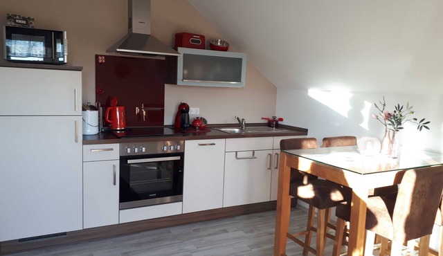 Ferienwohnung Samtrot - Weinlodge am Geissberg