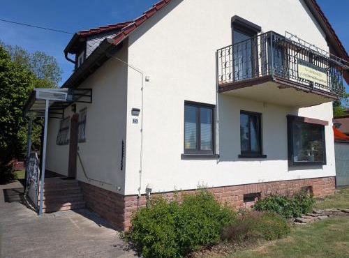 Ferienwohnung und TinyHouse Benediktusquelle