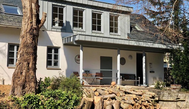 Ferienwohnung Weingut Villa Huesgen am Mönchhof