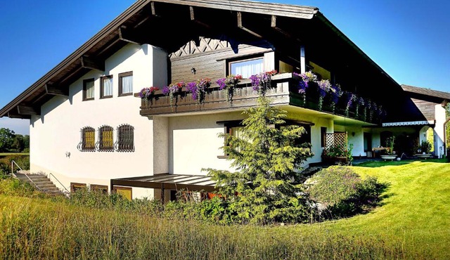 Ferienwohnungen Bachblick