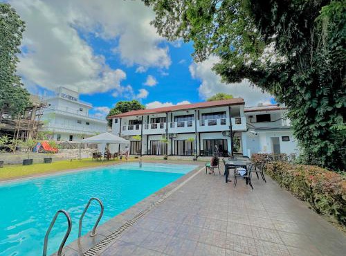 Fernando's Hotel