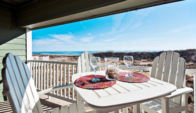 FFR116 - Carolina Dreamin' by First Flight Rentals