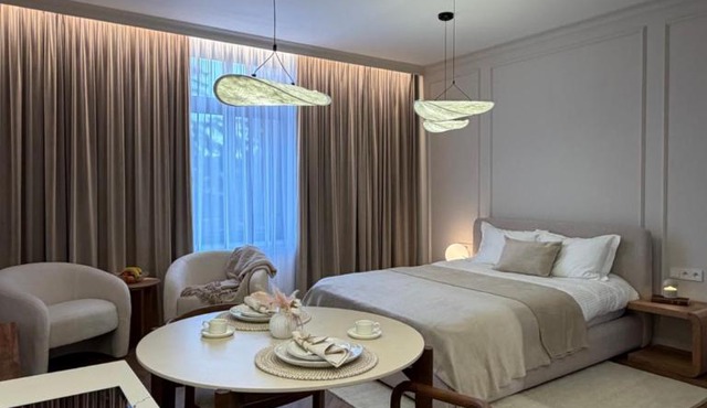 FID B' Home - Studio Élégance Haussmannienne