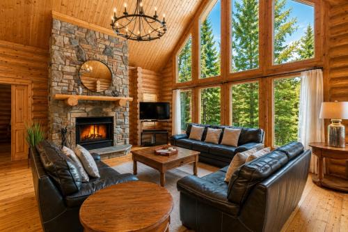 Fiddler Lake Resort - Deer 47