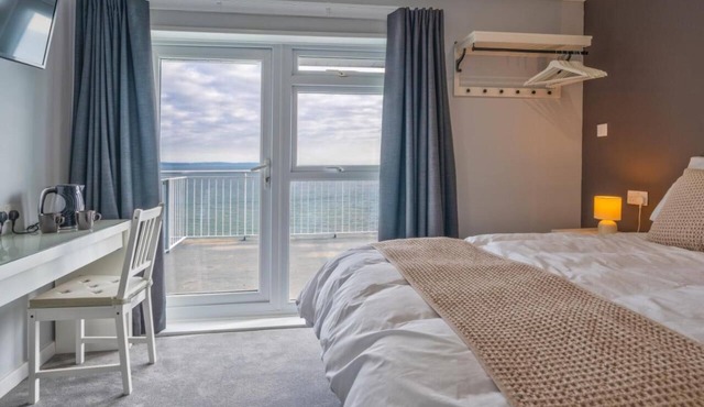 Fieldhead Hotel