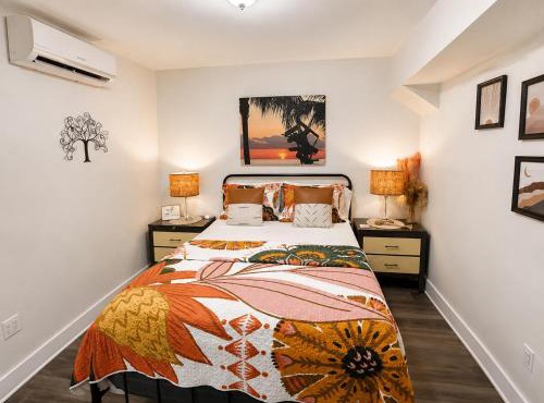FIFA World Cup, Renovated Apt, Free Parking, Sleeps 3